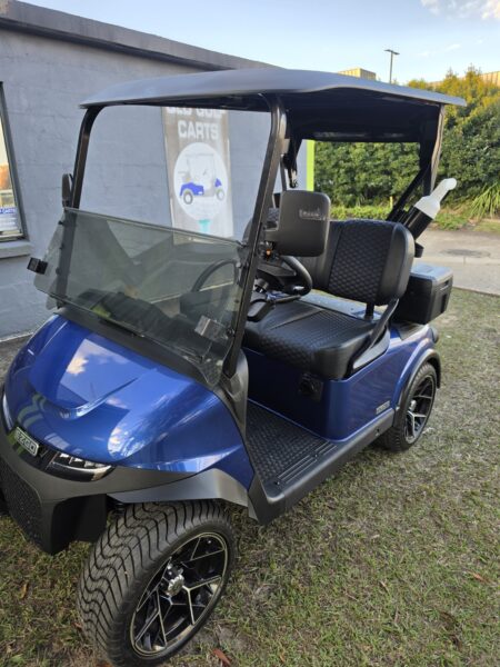 NEW E-Z-GO FREEDOM RXV EXECUTIVE 2 SEATER - PATRIOT BLUE